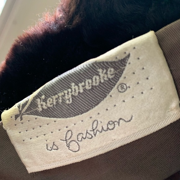 VINTAGE 40’s Kerrybrooke Mouton Fur Coat - Picture 4 of 5